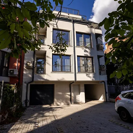 Private Parking Cozy 1br In Heart Of Oborishte * Sofia