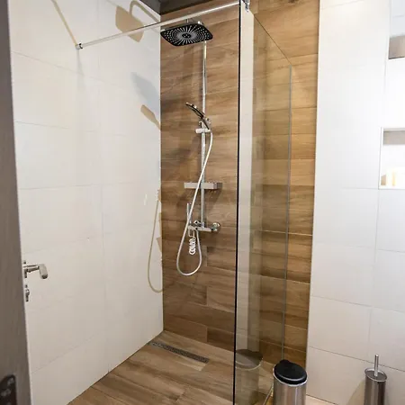 Private Parking Cozy 1br In Heart Of Oborishte Apartmán *