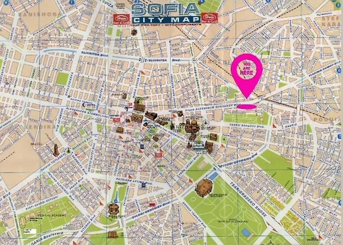 Cozy 1br In Heart Of Oborishte With Private Parking Sófia