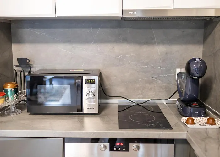 Cozy 1br In Heart Of Oborishte With Private Parking *