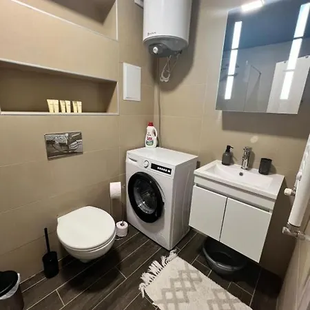Private Parking Cozy 1br In Heart Of Oborishte Apartment *