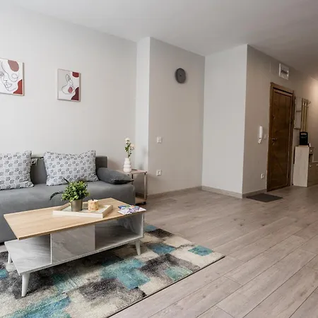 Apartment Private Parking Cozy 1br In Heart Of Oborishte