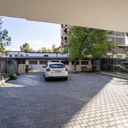 Apartment Private Parking Cozy 1br In Heart Of Oborishte